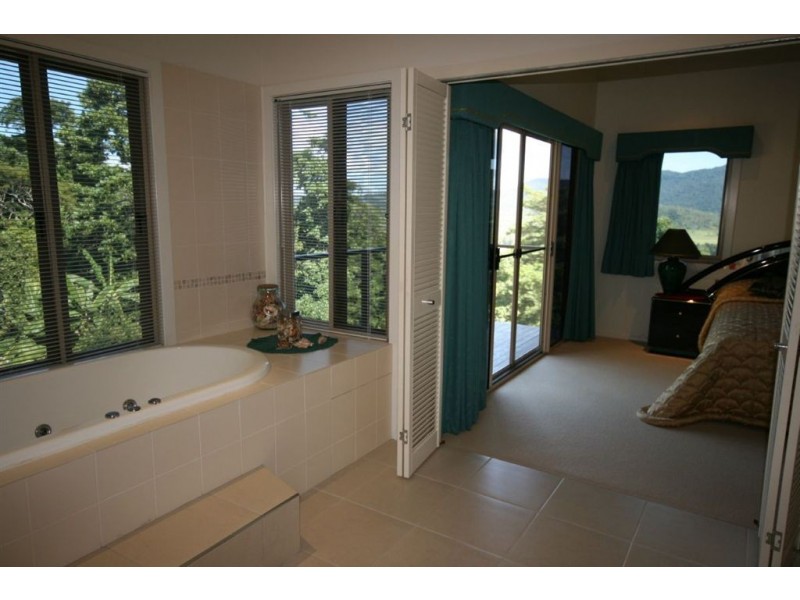 46 Pepperberry Lane, Cannon Valley QLD 4800