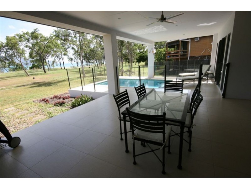 38 Trochus Street, Dingo Beach QLD 4800