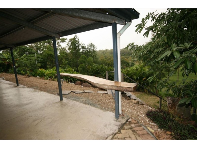 185 Paluma Road, Cannonvale QLD 4802