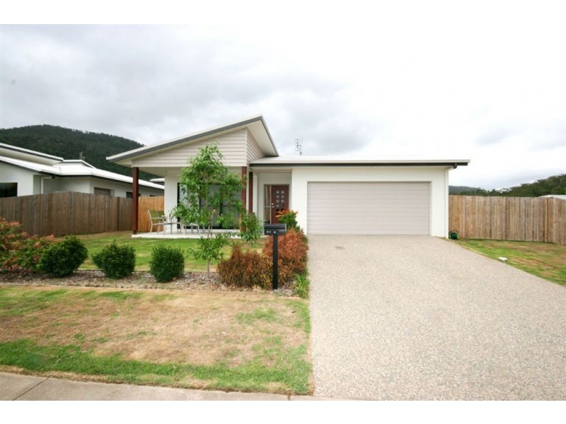 4 Endeavour Cct, Cannonvale QLD 4802