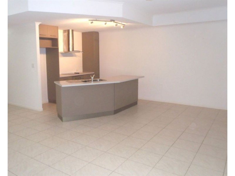 2/11 Maeva St, Jubilee Pocket QLD 4802