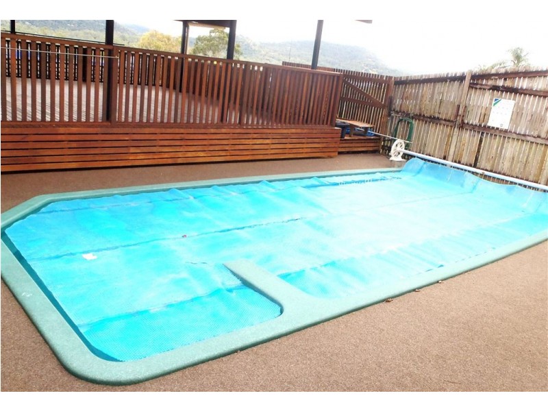 25 South Molle Blvd, Cannonvale QLD 4802