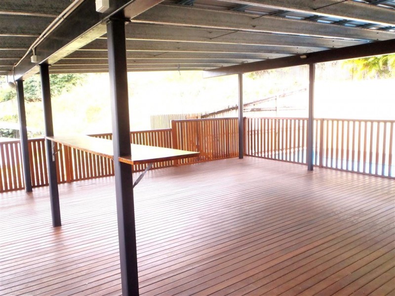 25 South Molle Blvd, Cannonvale QLD 4802