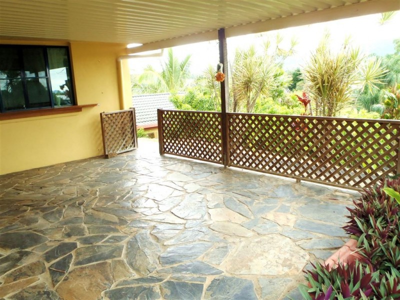 25 South Molle Blvd, Cannonvale QLD 4802