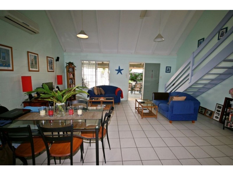 1/2 Mandalay Road, Jubilee Pocket QLD 4802