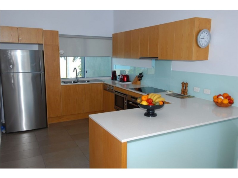 32/18 Raintree Place, Airlie Beach QLD 4802