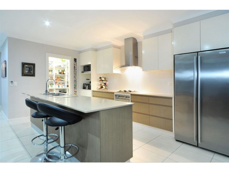 32 Sunset Drive, Jubilee Pocket QLD 4802