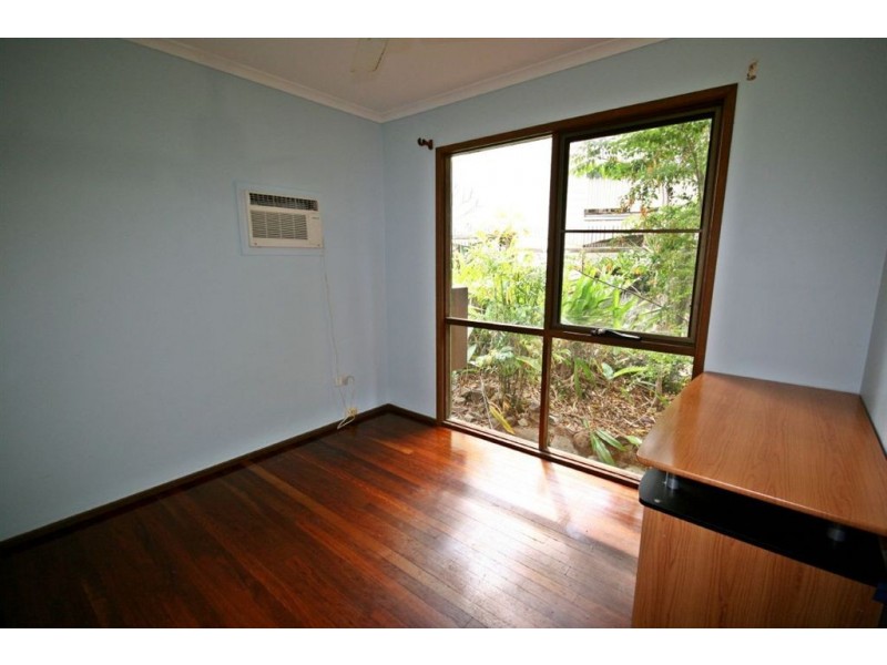 16 Macarthur Drive, Cannonvale QLD 4802