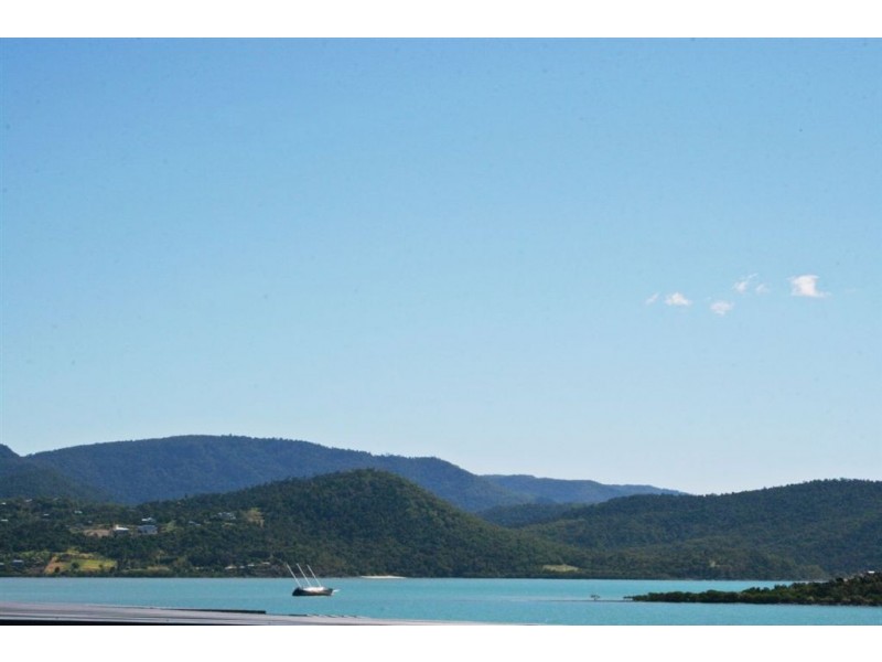 68/11 Altmann Avenue, Cannonvale QLD 4802