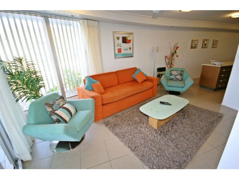 8/18 Seaview Drive, Airlie Beach QLD 4802