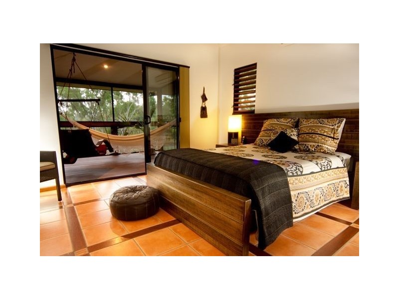 12 Orchid Road, Cannonvale QLD 4802