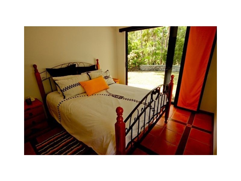 12 Orchid Road, Cannonvale QLD 4802