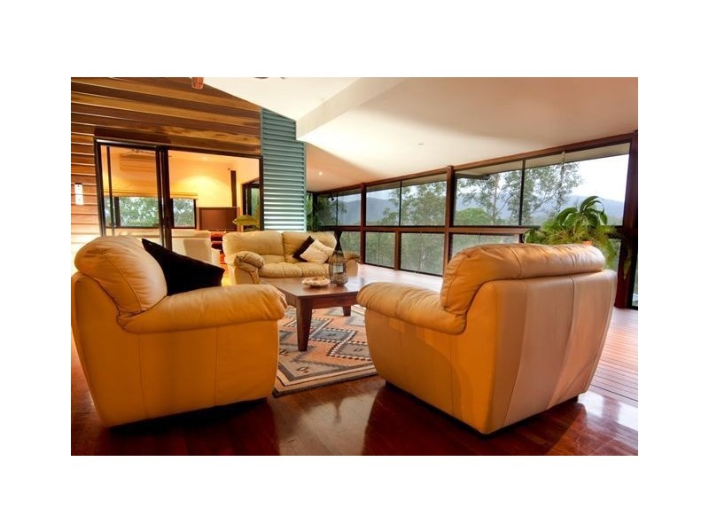 12 Orchid Road, Cannonvale QLD 4802