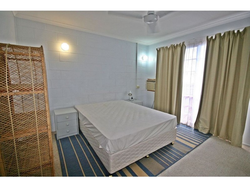 16/3 Eshelby Drive, Cannonvale QLD 4802