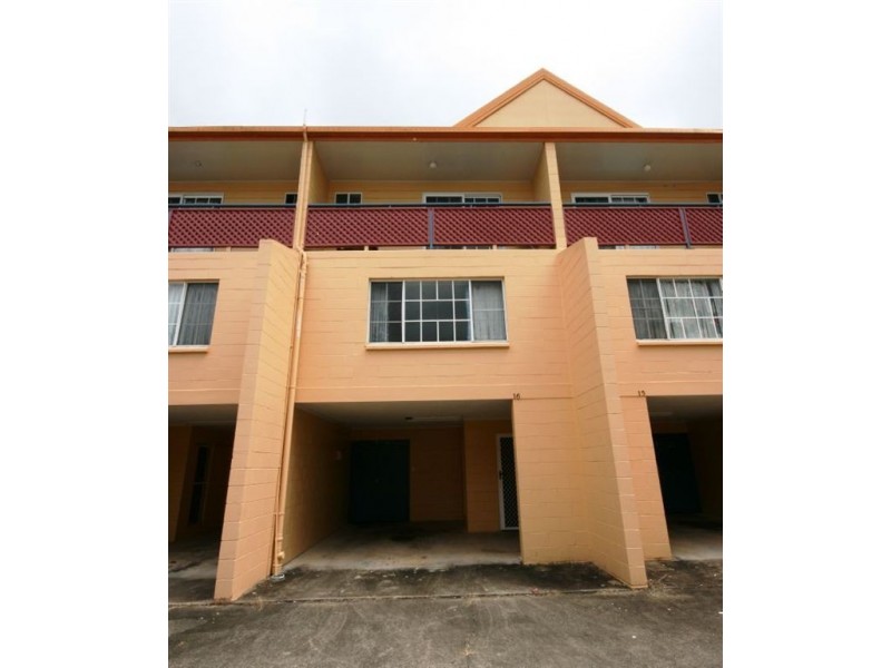 16/3 Eshelby Drive, Cannonvale QLD 4802