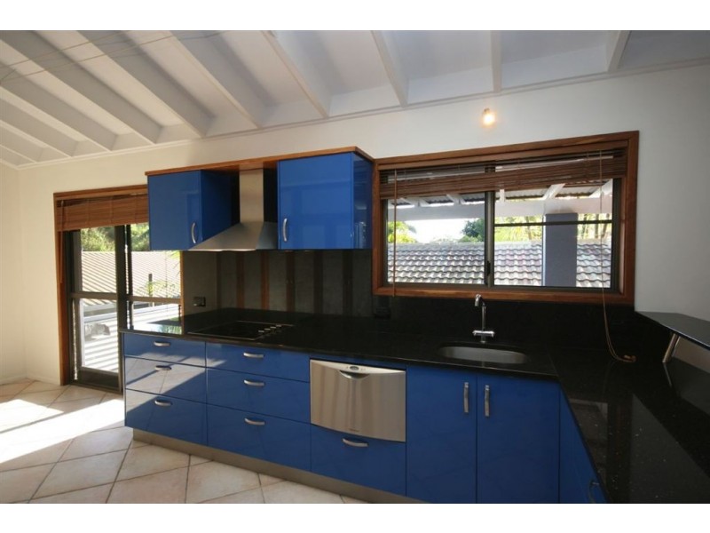 7 Iluka Street, Cannonvale QLD 4802