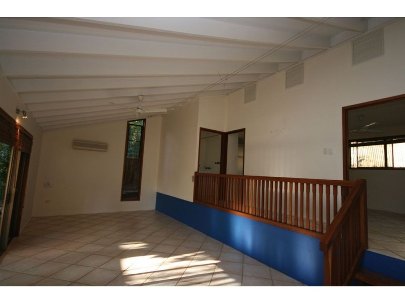 7 Iluka Street, Cannonvale QLD 4802