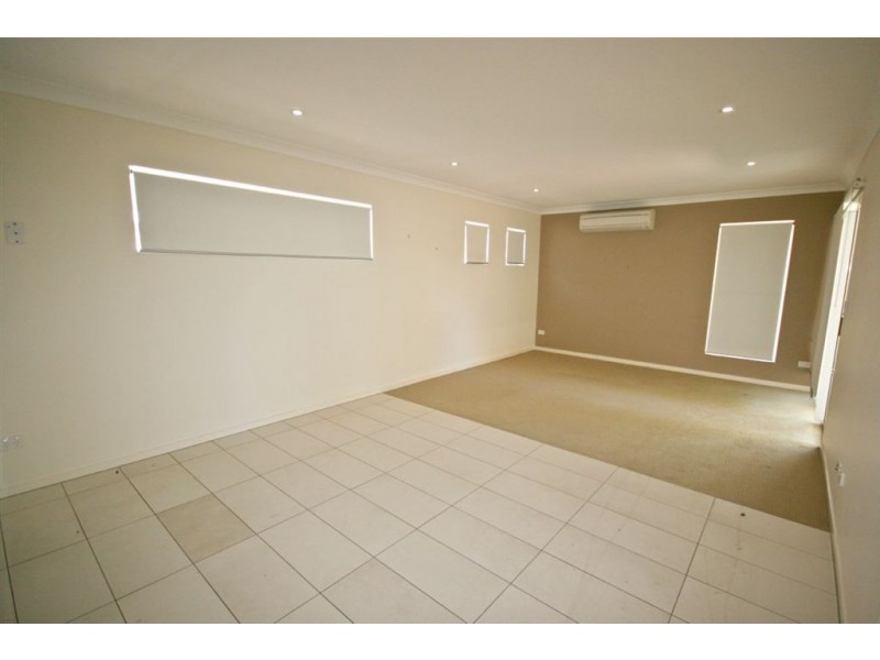 26/65 Manooka Drive, Cannonvale QLD 4802