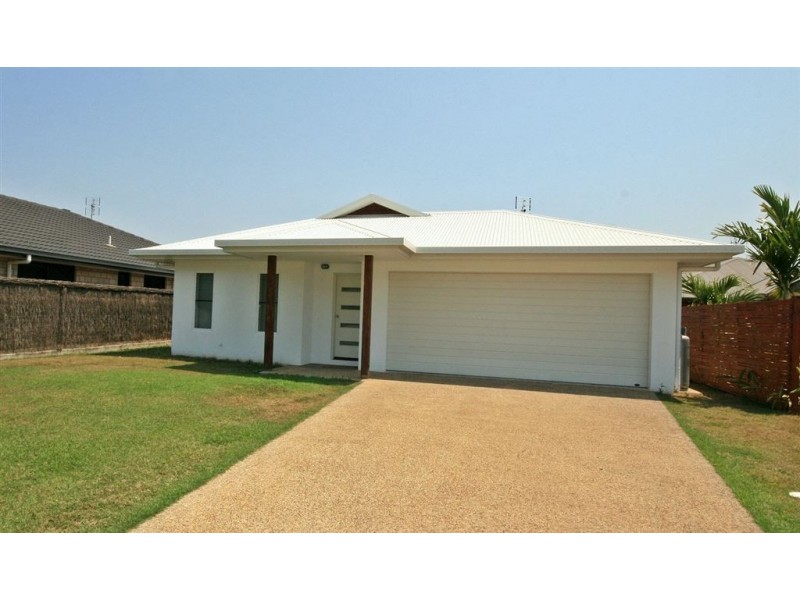 15 Waite Creek Court, Cannonvale QLD 4802