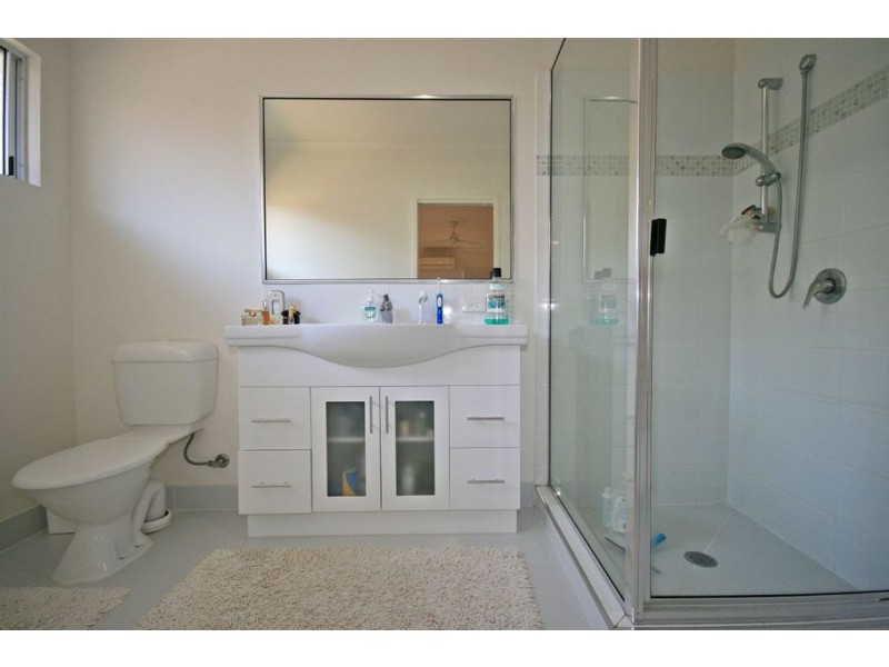 15 Waite Creek Court, Cannonvale QLD 4802