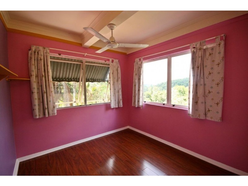 505 Sugarloaf Road, Sugarloaf QLD 4800