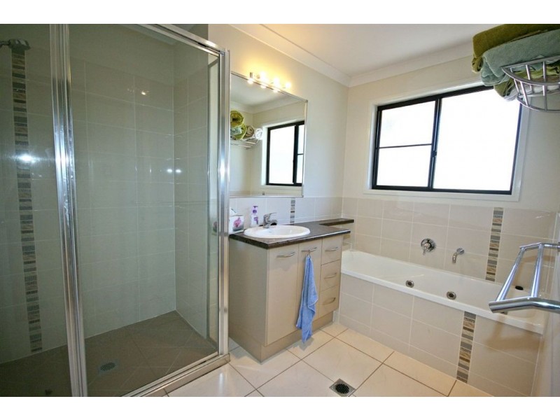 15 Jonquil Street, Cannonvale QLD 4802