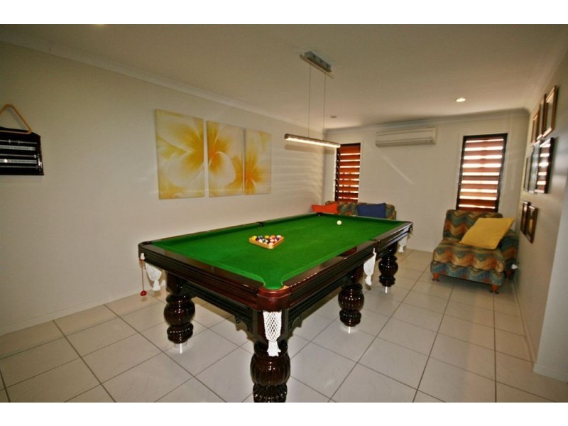 15 Jonquil Street, Cannonvale QLD 4802