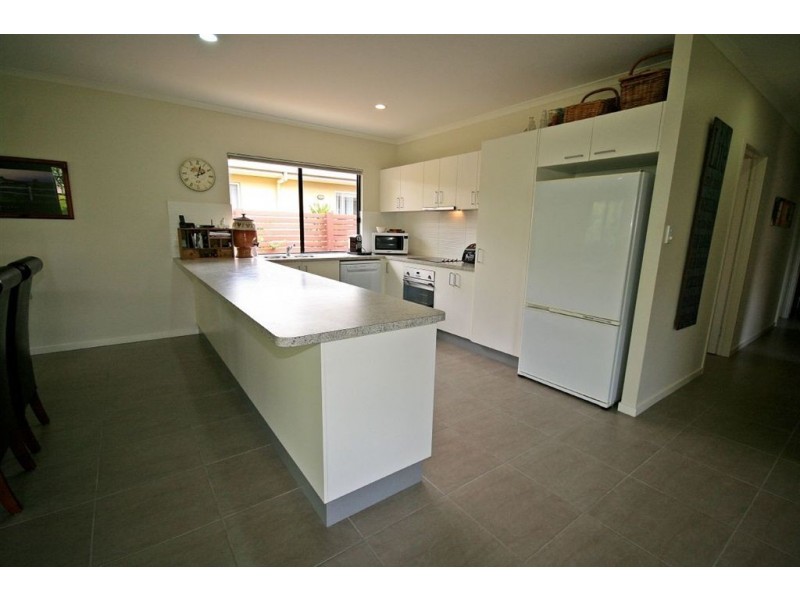 12 Waite Creek Court, Cannonvale QLD 4802