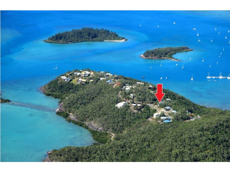 14 Passage Avenue, Shute Harbour QLD 4802