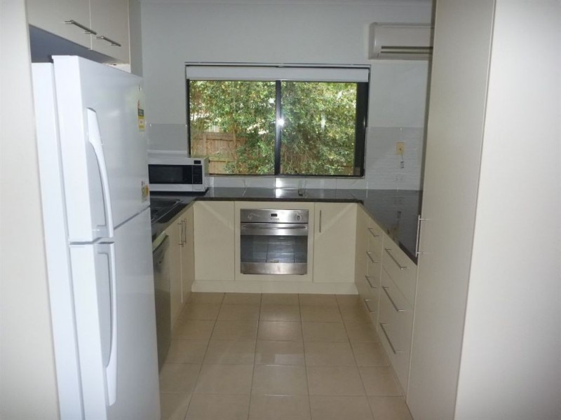 2/2 Rainbow Place, Jubilee Pocket QLD 4802