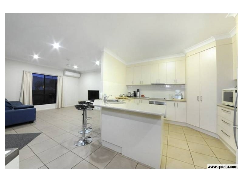 1/1 Ryben Court, Cannonvale QLD 4802
