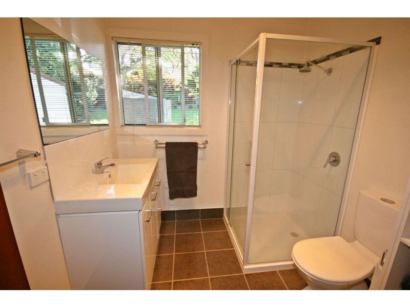 2 Hillcrest Avenue, Airlie Beach QLD 4802