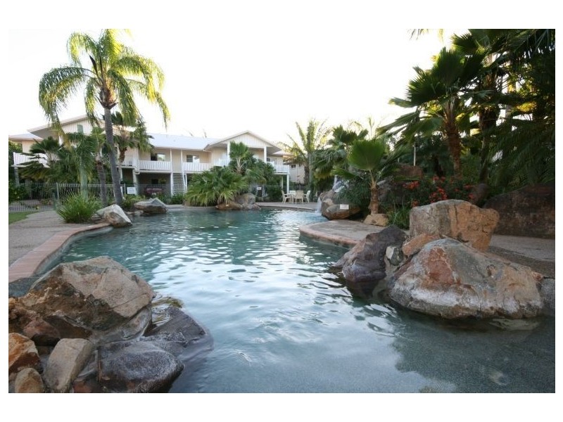 3/24 Pandanus Drive, Cannonvale QLD 4802