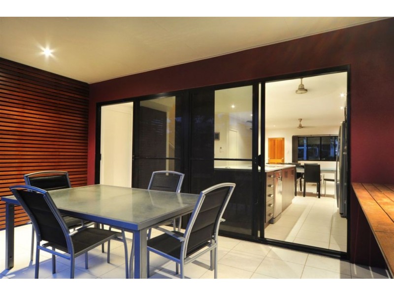 34/25 Abell Road, Cannonvale QLD 4802