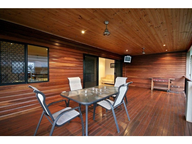 3 Jonquill Court, Cannonvale QLD 4802