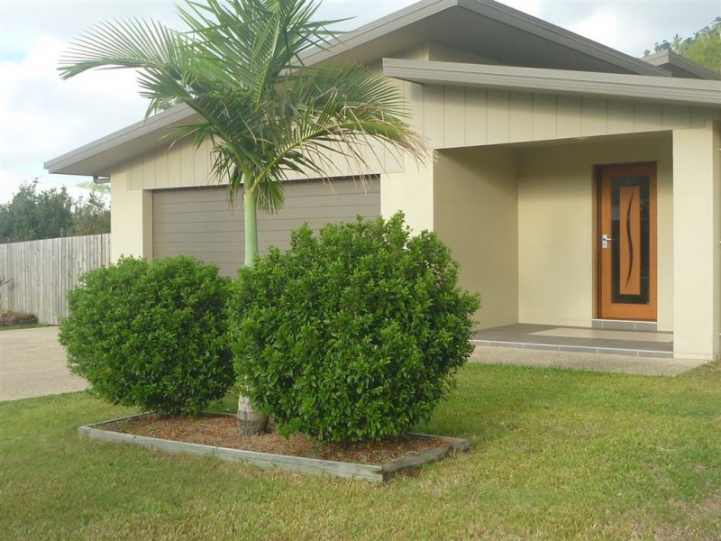 23 Endeavour Circuit, Cannonvale QLD 4802