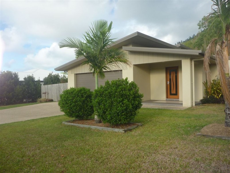 23 Endeavour Circuit, Cannonvale QLD 4802