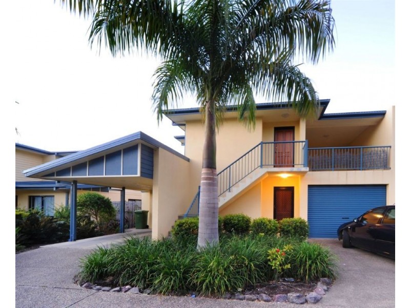 13/16 Beach Road, Cannonvale QLD 4802