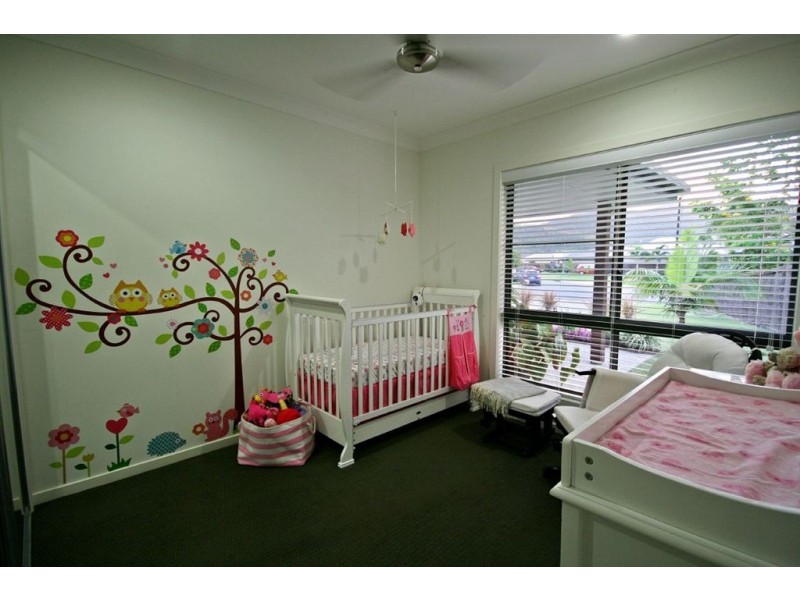 32 Waite Creek Court, Cannonvale QLD 4802