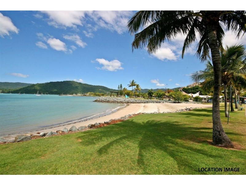 2 Mazlin Street, Airlie Beach QLD 4802