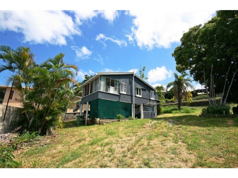2 Mazlin Street, Airlie Beach QLD 4802