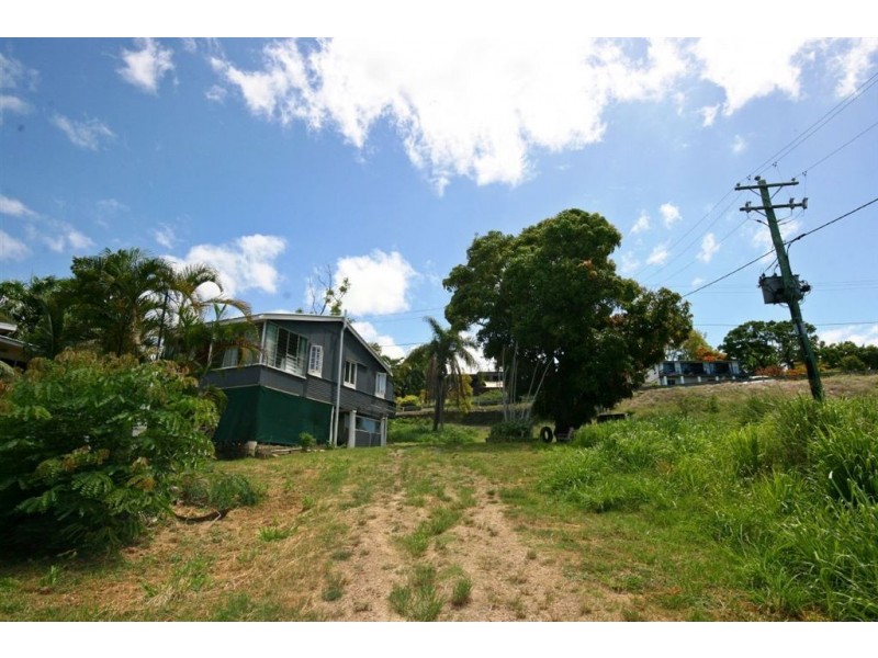 2 Mazlin Street, Airlie Beach QLD 4802