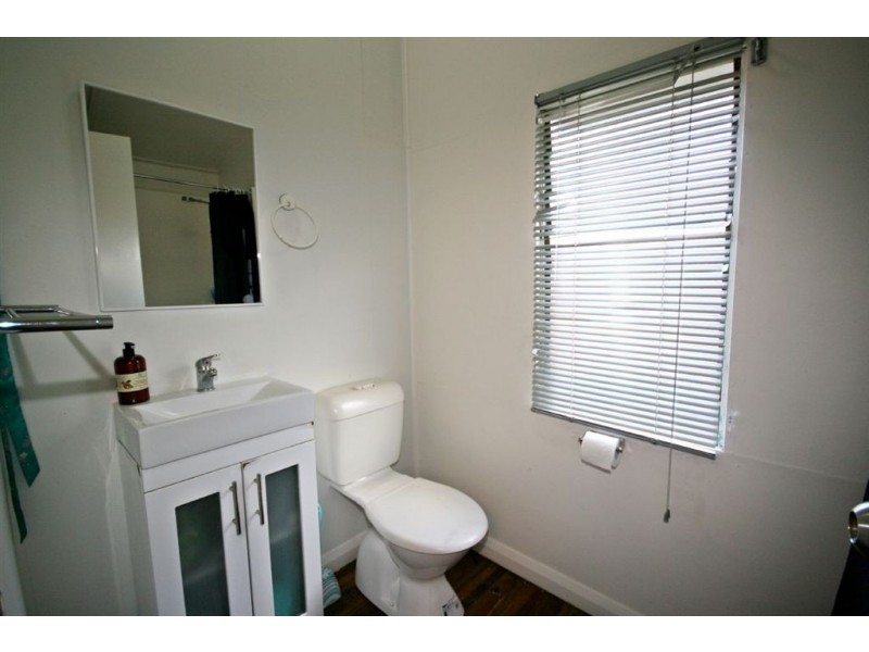 2 Mazlin Street, Airlie Beach QLD 4802