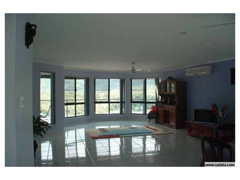 36 Kingfisher, Jubilee Pocket QLD 4802