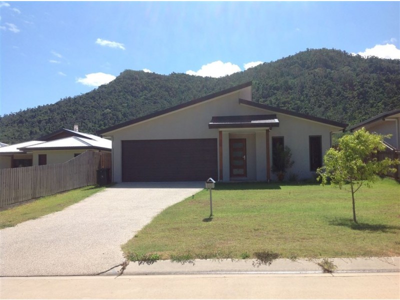 67 Parker Road, Cannonvale QLD 4802