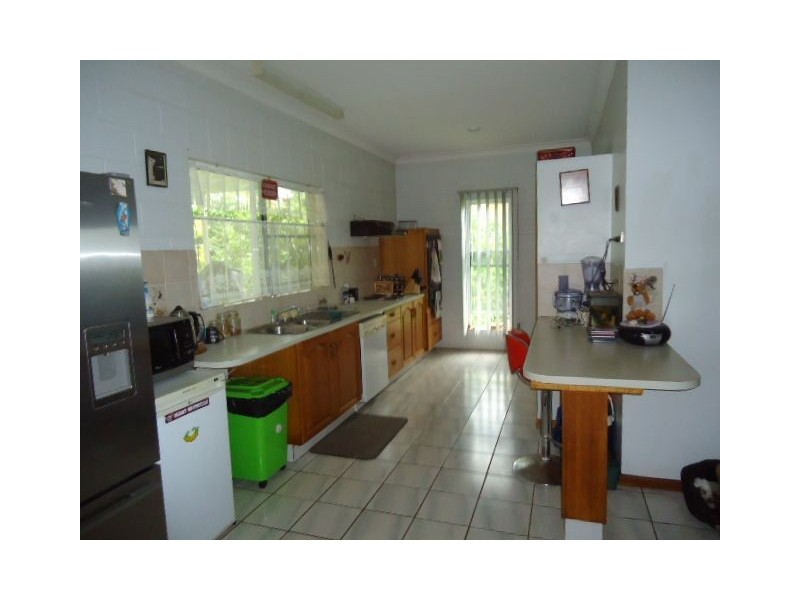 27 Macarthur Drive, Cannonvale QLD 4802