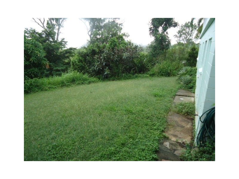 27 Macarthur Drive, Cannonvale QLD 4802