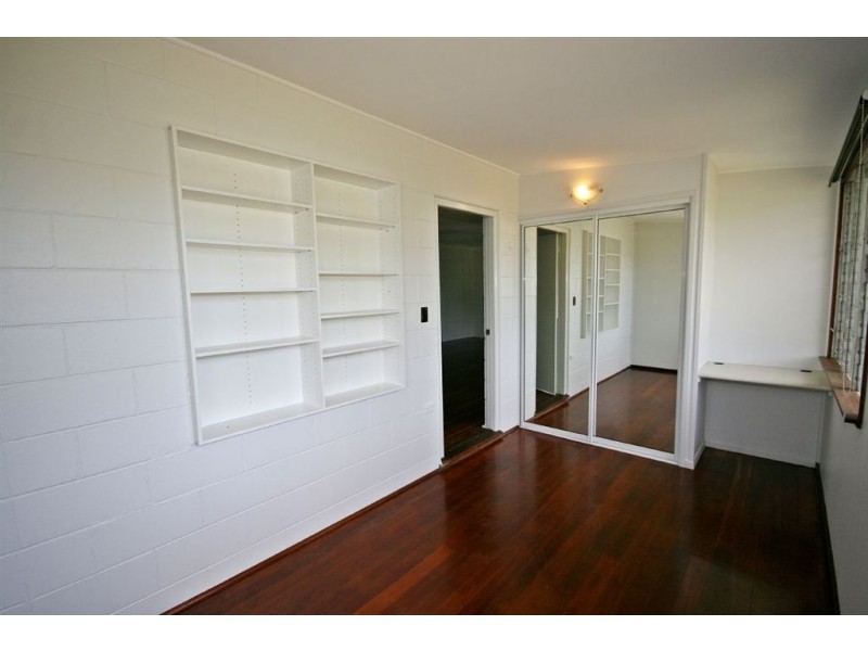 30 STEWART DRIVE, Cannonvale QLD 4802