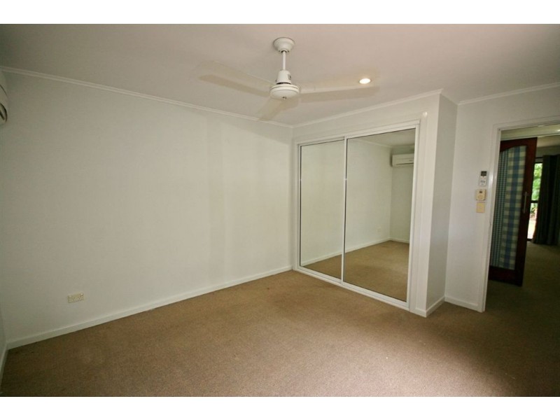 30 STEWART DRIVE, Cannonvale QLD 4802