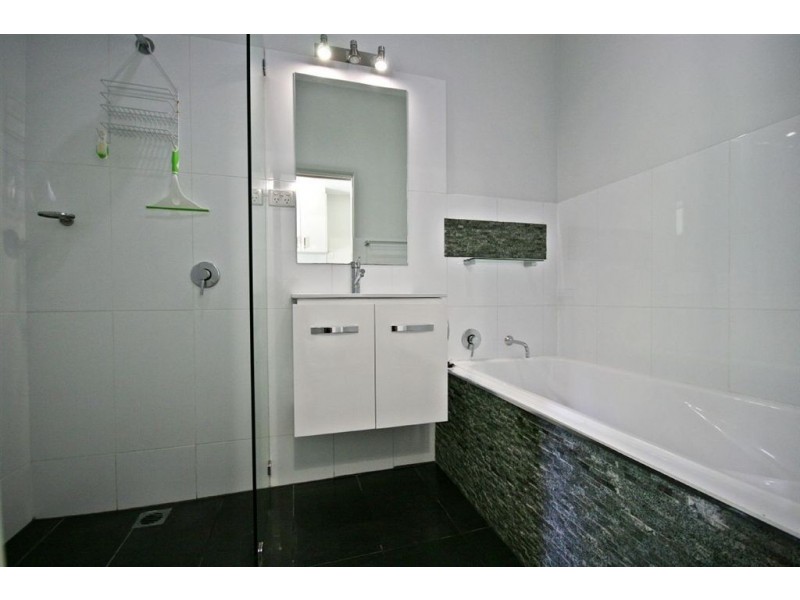 30 STEWART DRIVE, Cannonvale QLD 4802